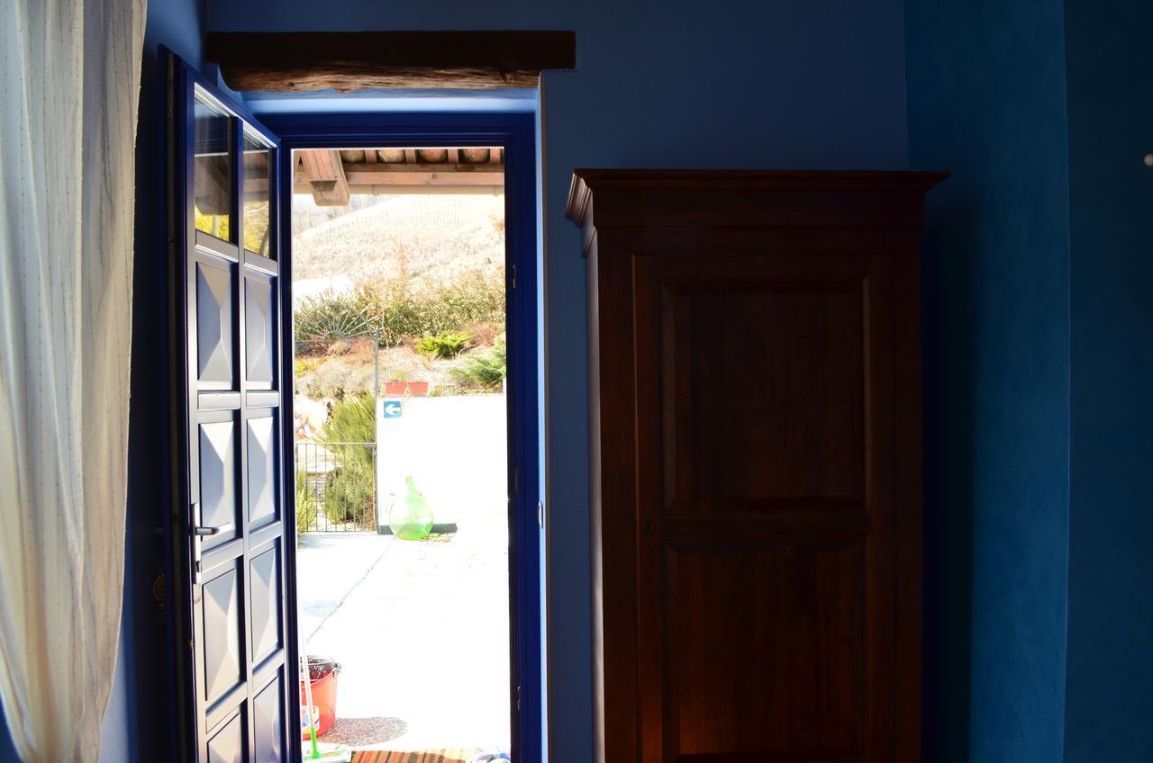 Cascina Il Convivio Guest House Diano d'Alba Exterior photo